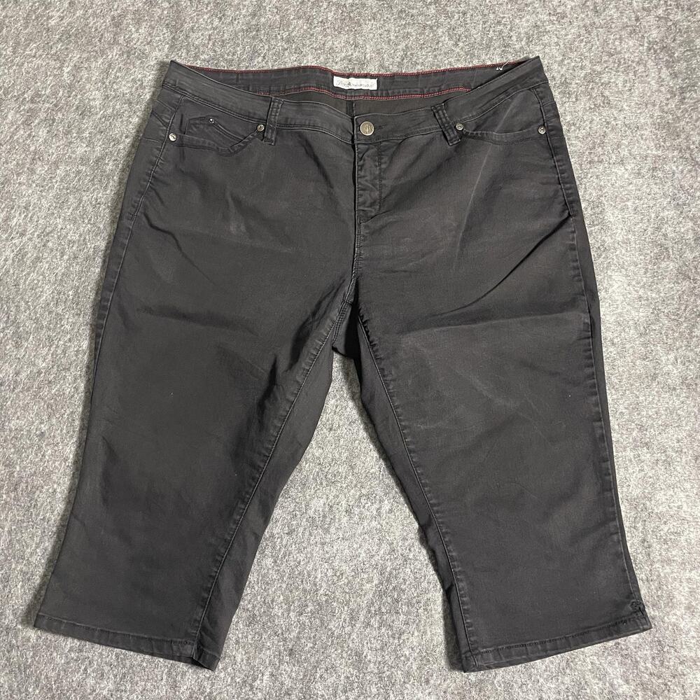 Royalty For Me Capri Pants Womens 22W Black WannaBettaButt Stretch Jeans Casual